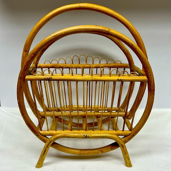 Other - - Vintage RETRO BOHO  style bamboo magazine/rack / book / record holder